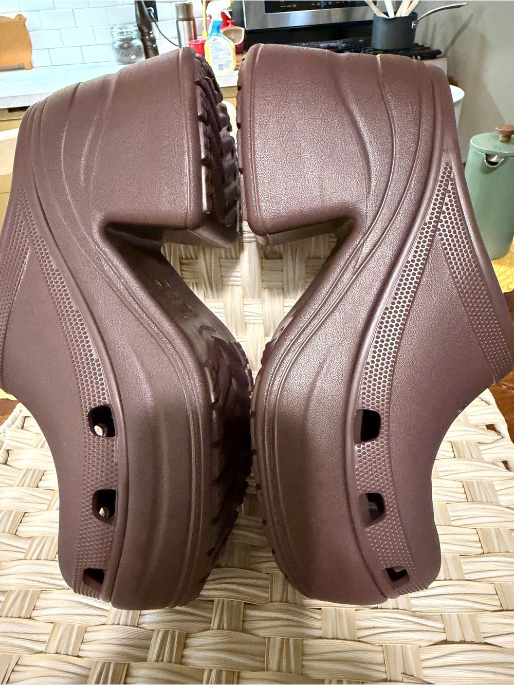 RARE find!!! Rare Size. Crocs Siren Clog Platform - rare expresso color